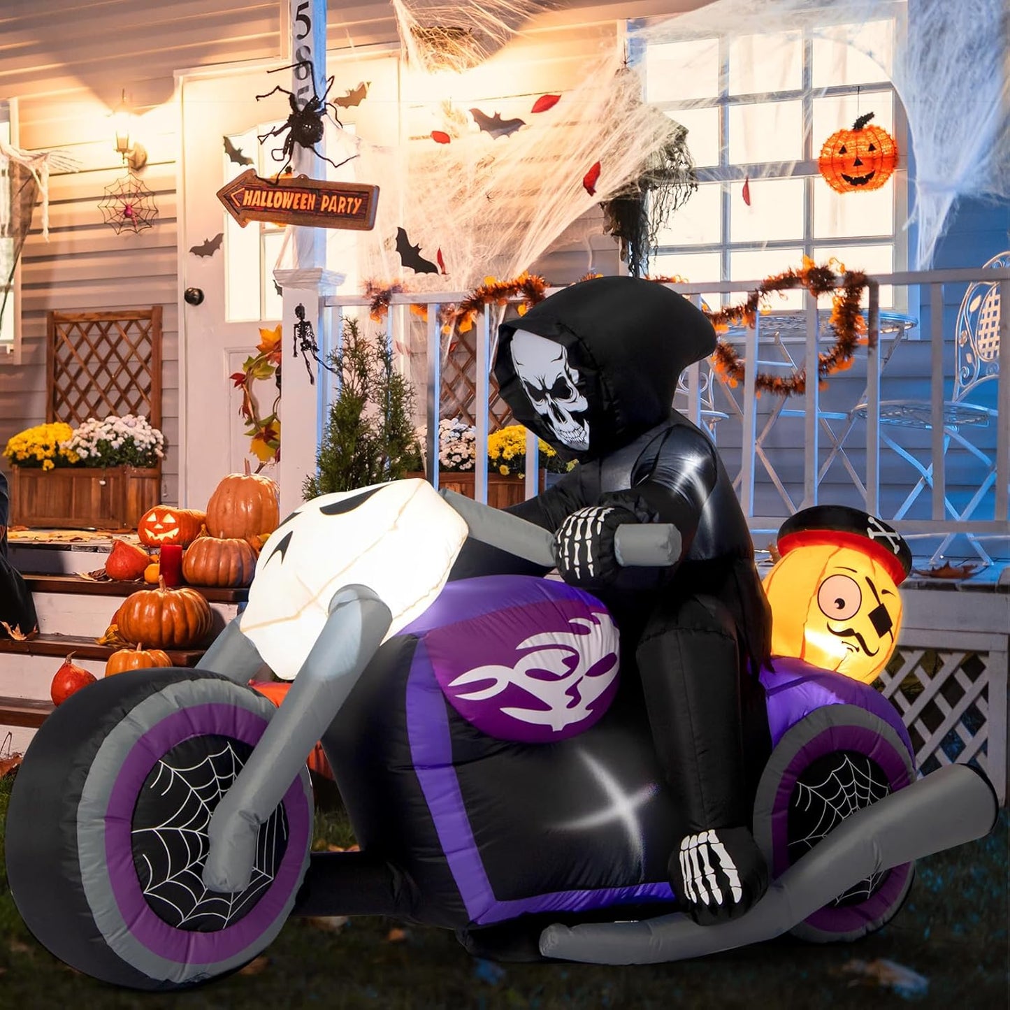 Sizonjoy 6 FT Halloween Inflatables Black Rider with Pumpkin