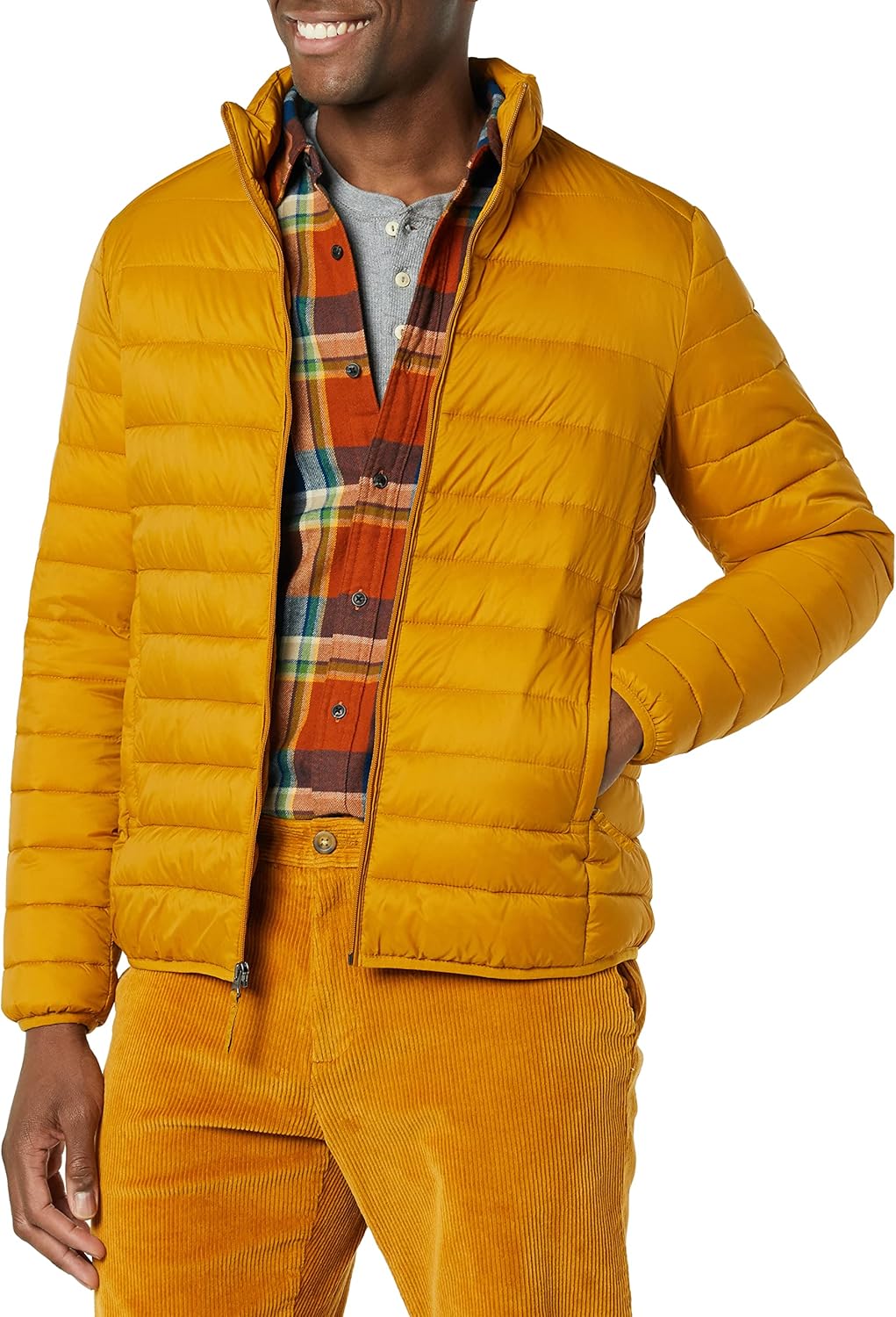 Packable Lightweight Water-Resistant Puffer Jacket for Men