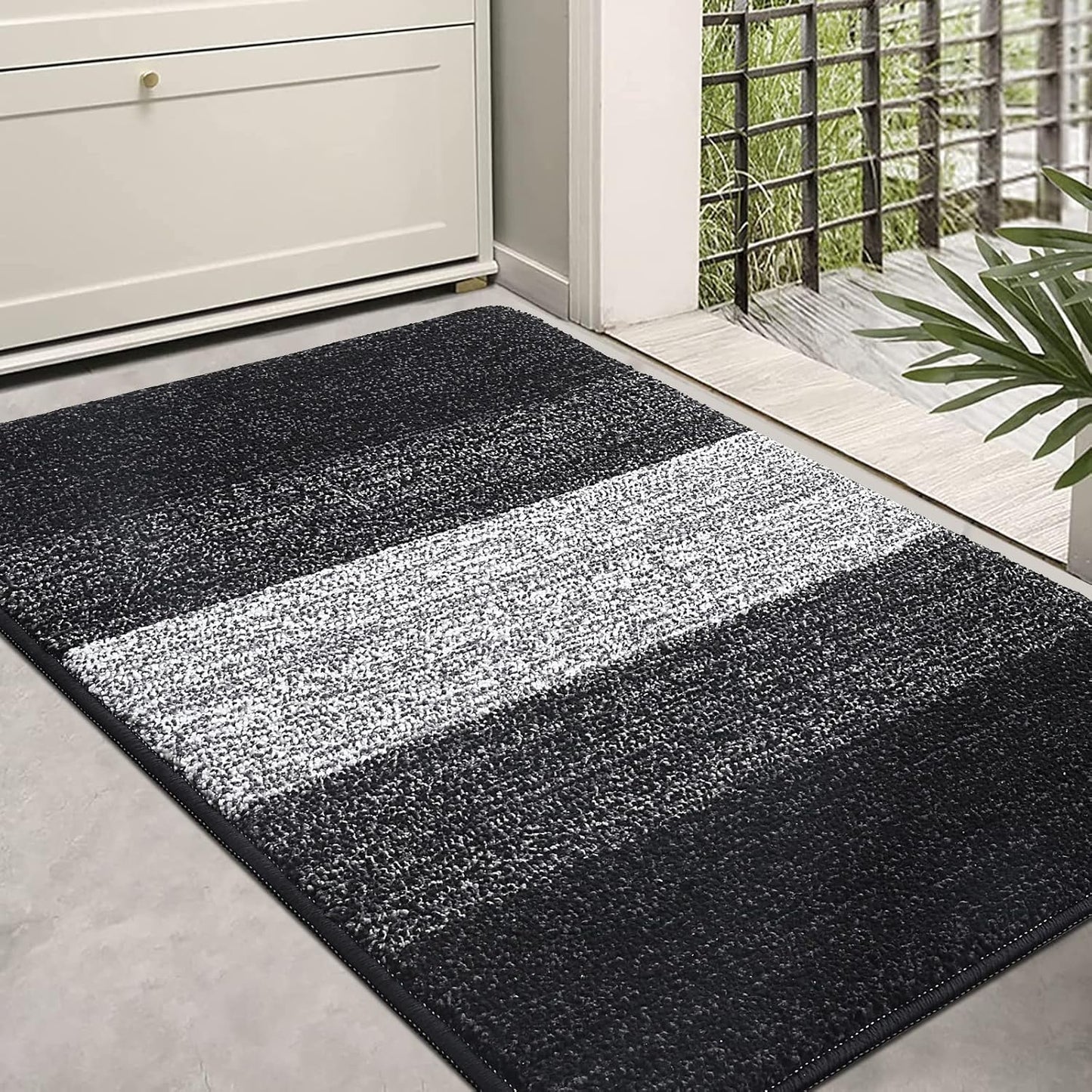 Kitinjoy Indoor Outdoor Door Mat - Non-Slip Absorbent Dirt Trapper