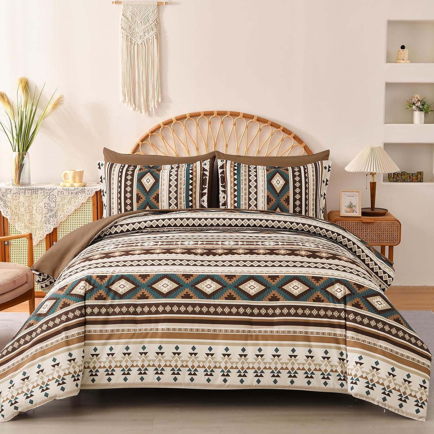 Dinjoy Boho King Size Bed in A Bag 7 Pieces Comforter Set