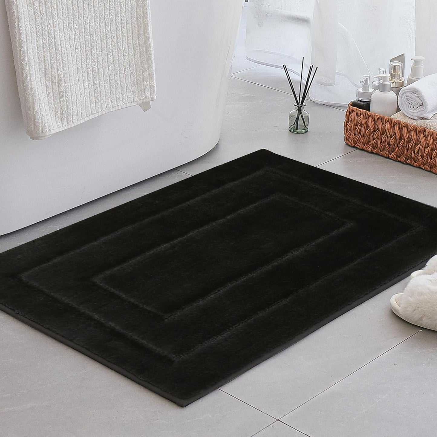 Ultra Absorbent Non-Slip Bathroom Rug Mat for Comfort and Safety
