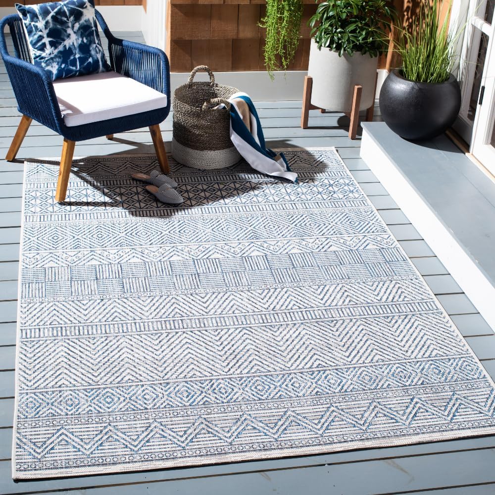 SAFAVIEH Washable Rug for Outdoor & Indoor Use - 4ft x 5ft7