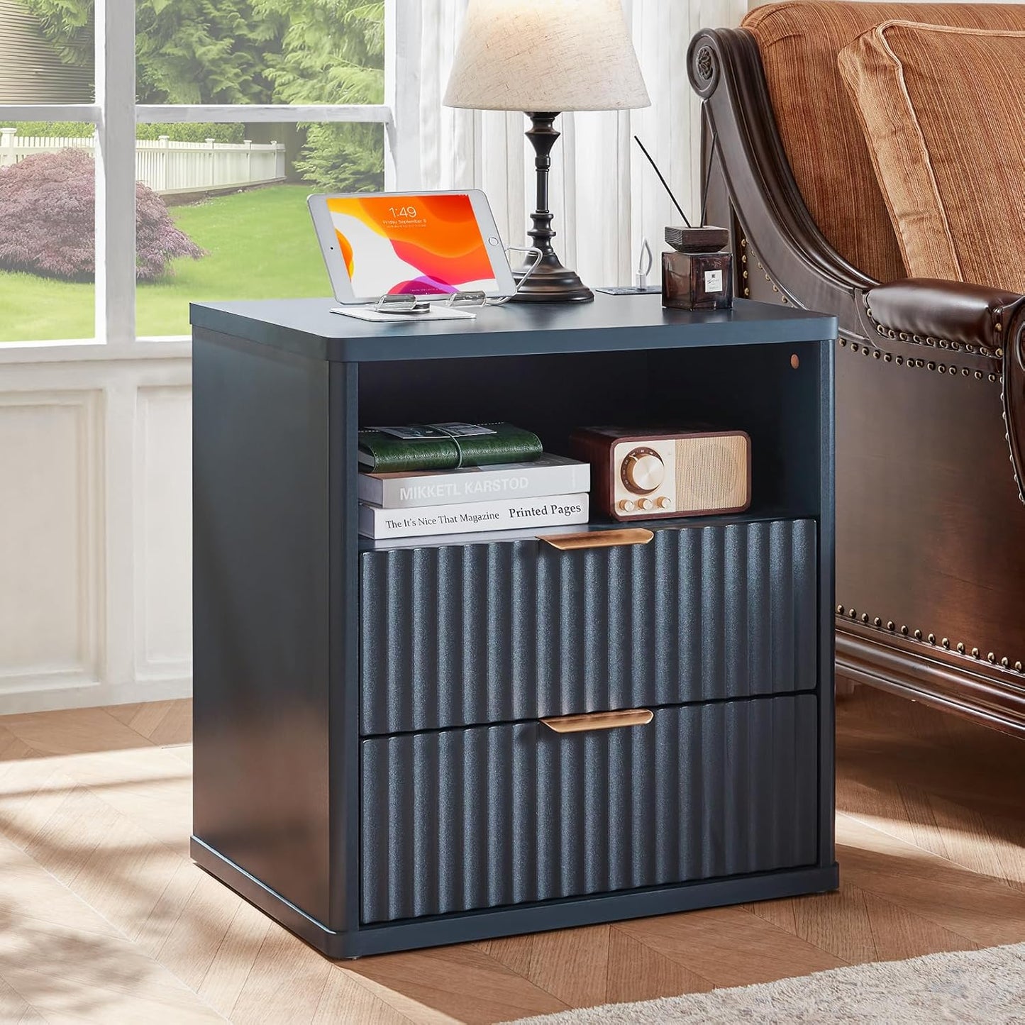 LEYAOYAO Fluted Nightstand with Charging Station for Bedroom