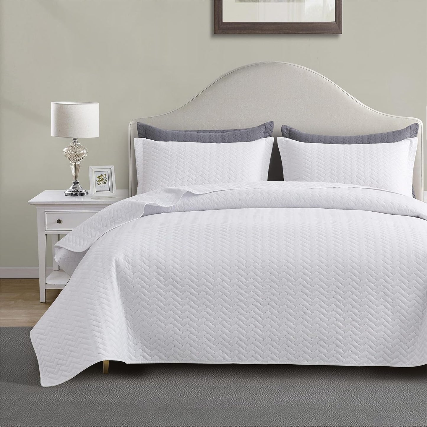 Oversized King Quilt Set by Maple&Stone - Lightweight White Bedspread