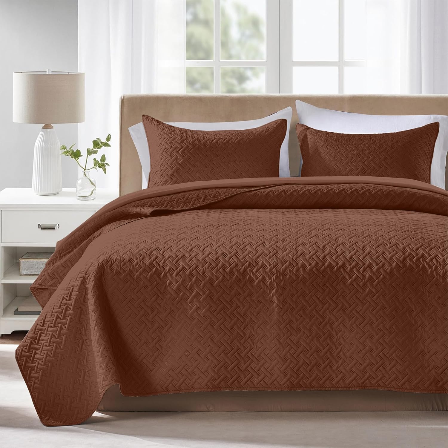FLYMME King Size Quilt Bedding Set for Modern Bedroom Style
