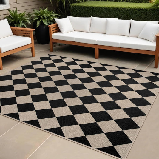 Easy Jute Black Checkered 5x7 Area Rug for Modern Spaces