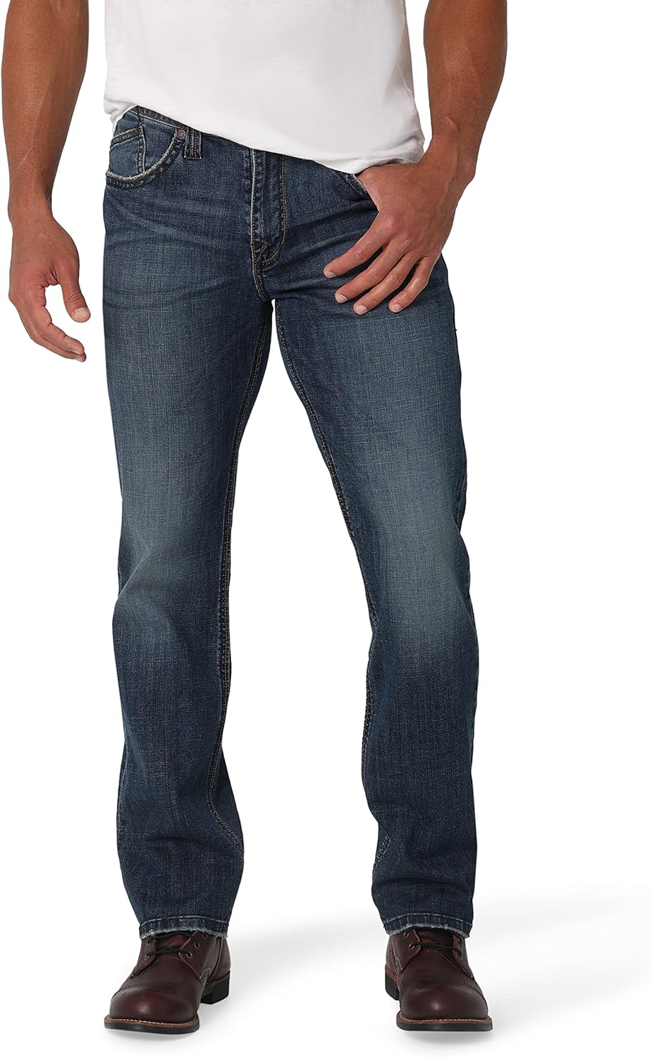 Rock & Republic Mens Relaxed Straight Jean for Ultimate Comfort