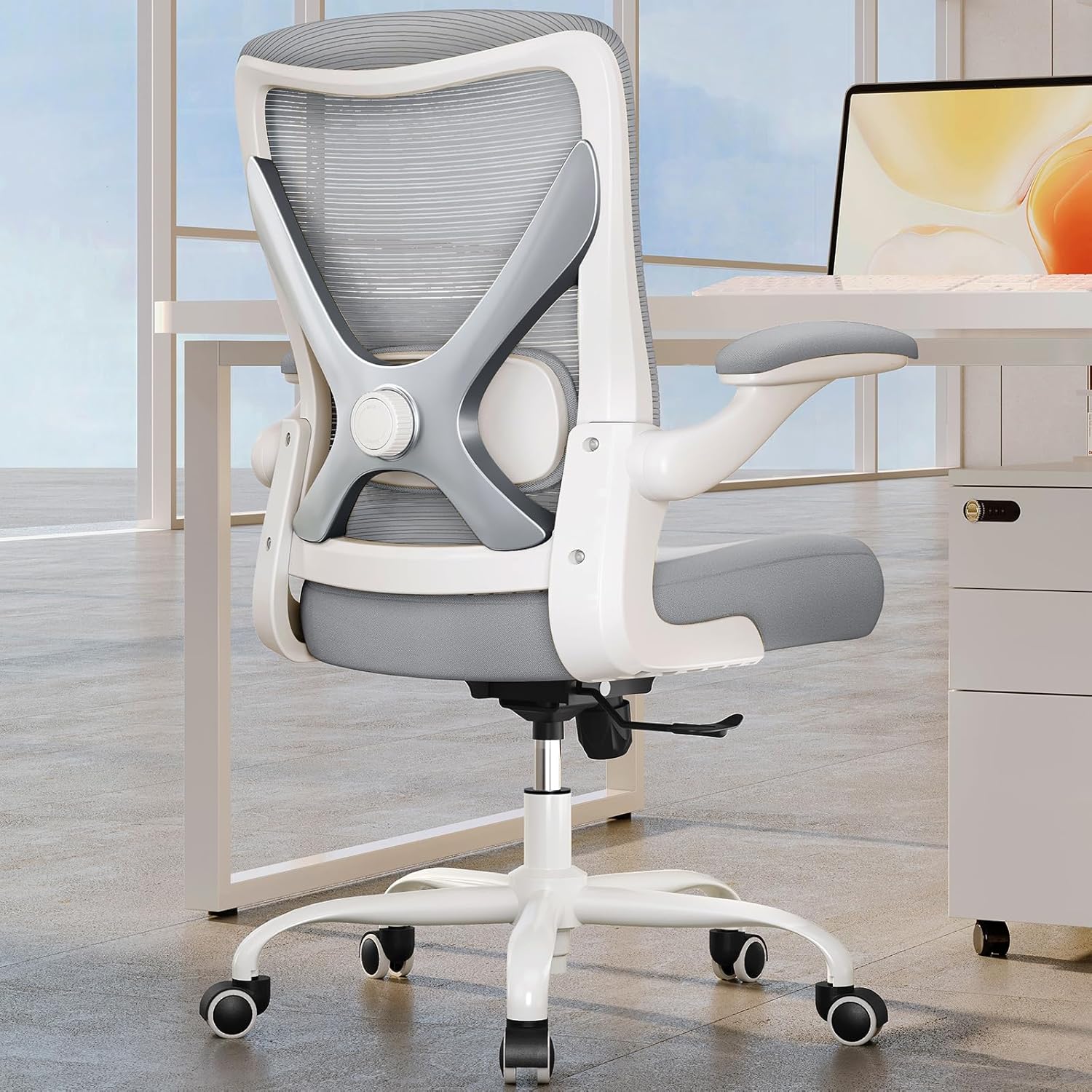 Ergonomic Office Chair with Lumbar Support for Comfort and Style