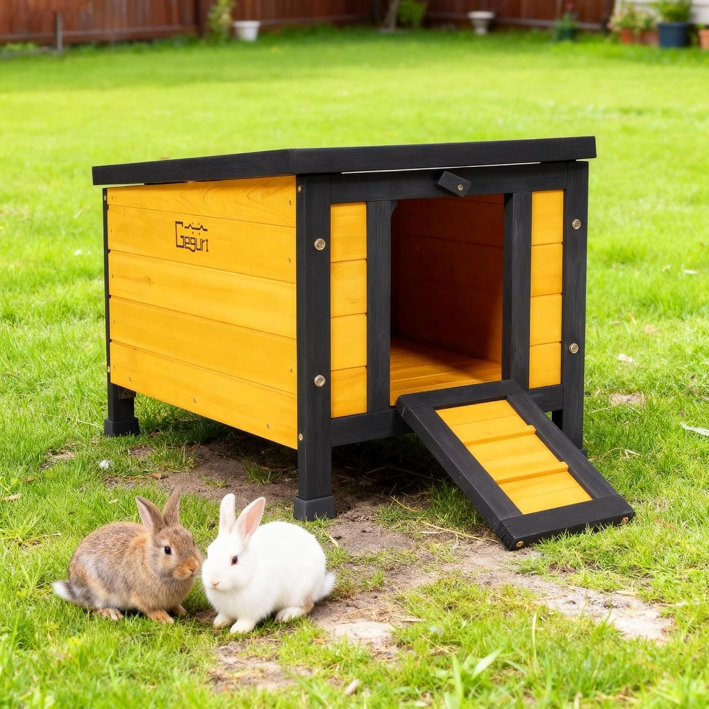 GEGURI Outdoor Cat House Weatherproof for Small Animals