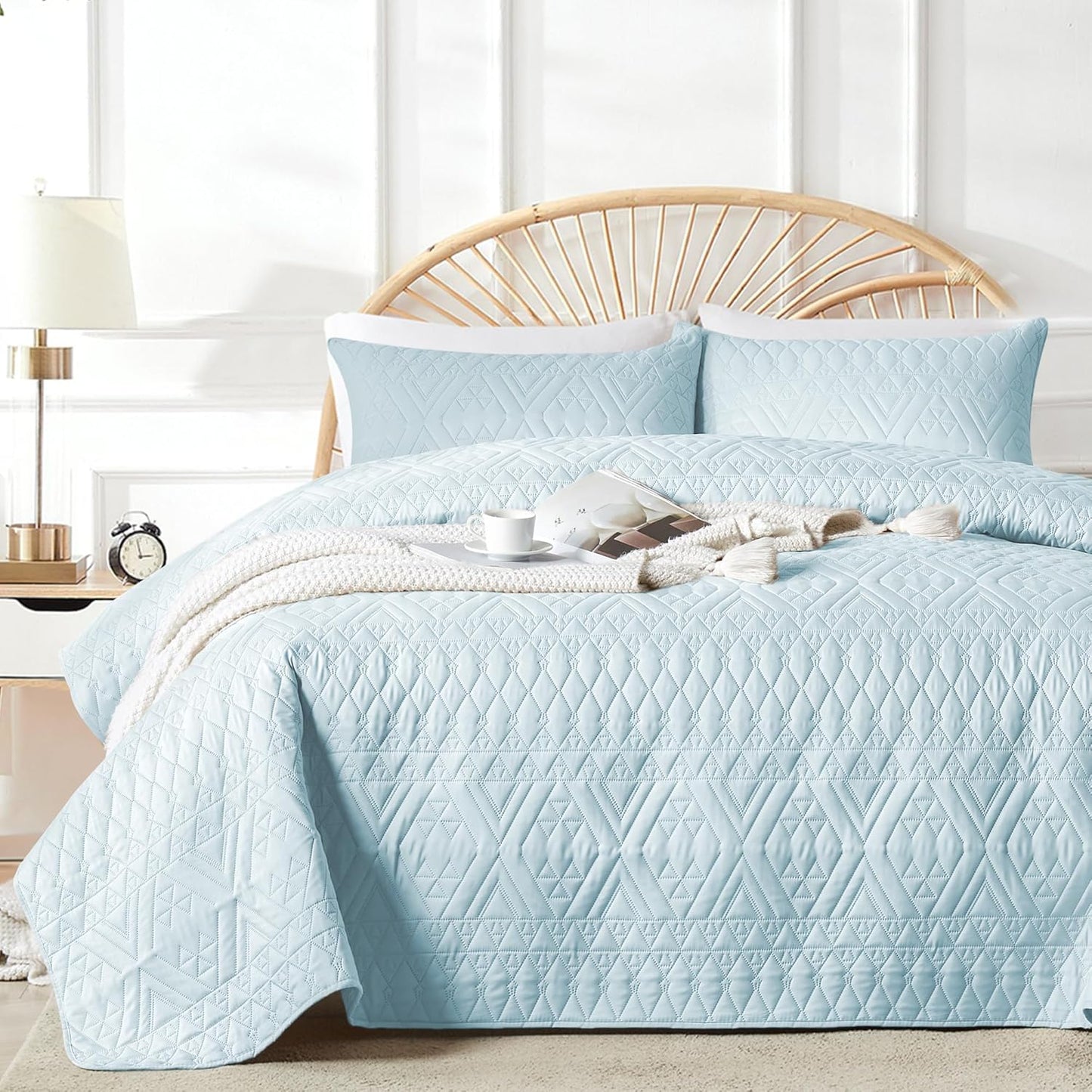 akkialla King/Cal King Size Quilt Set for All Seasons Comfort