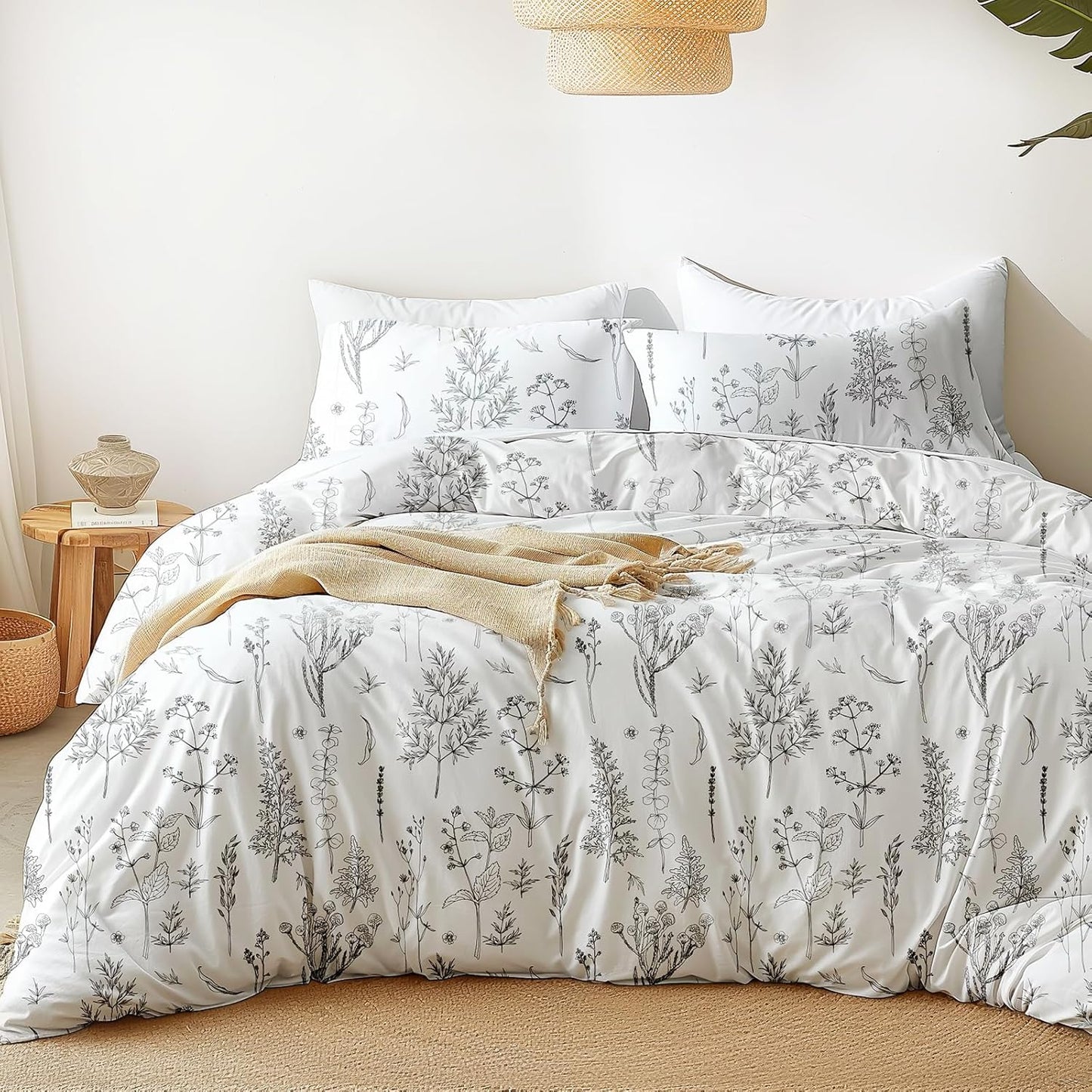Floral King Size Comforter Set for All Seasons - 3 Pieces