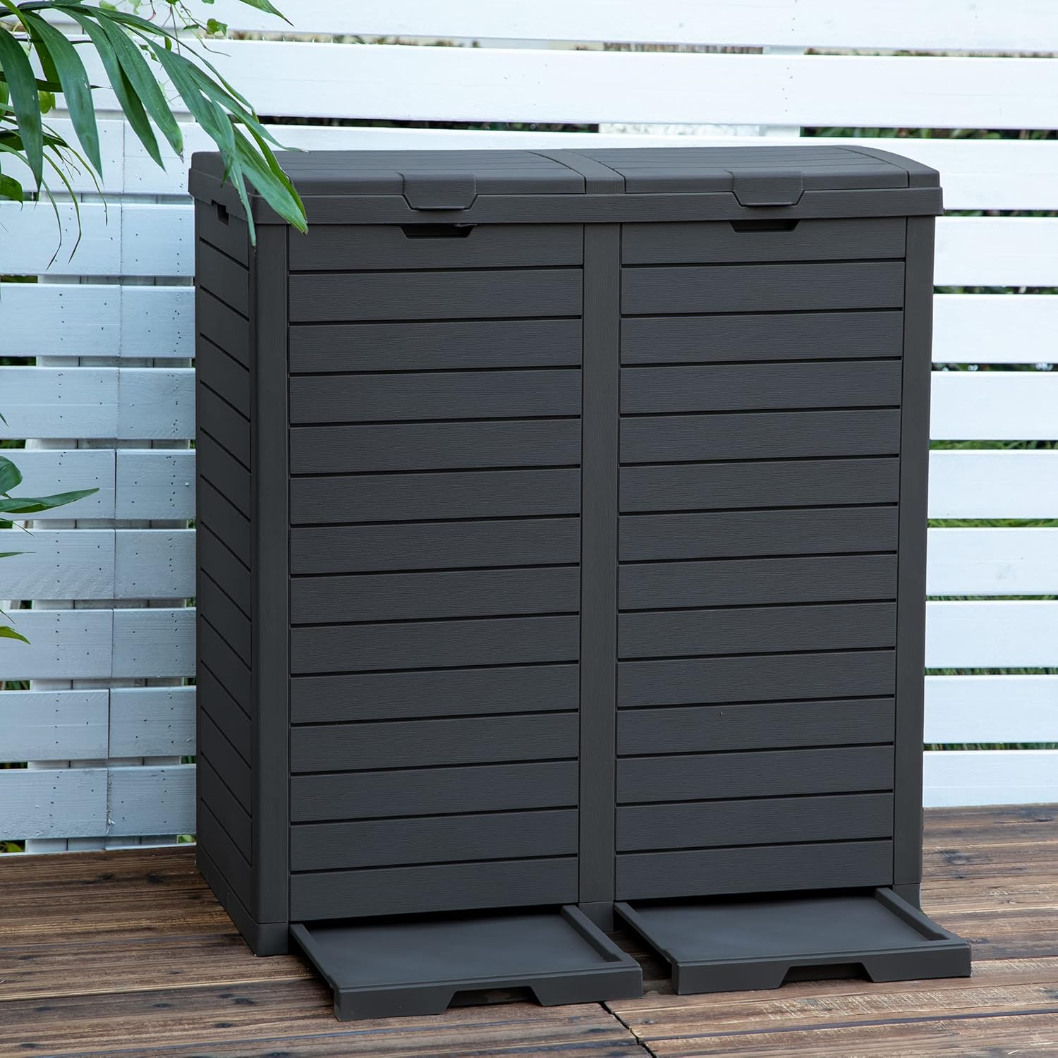 DWVO Outdoor Large Resin Trash Can for Easy Cleaning and Use