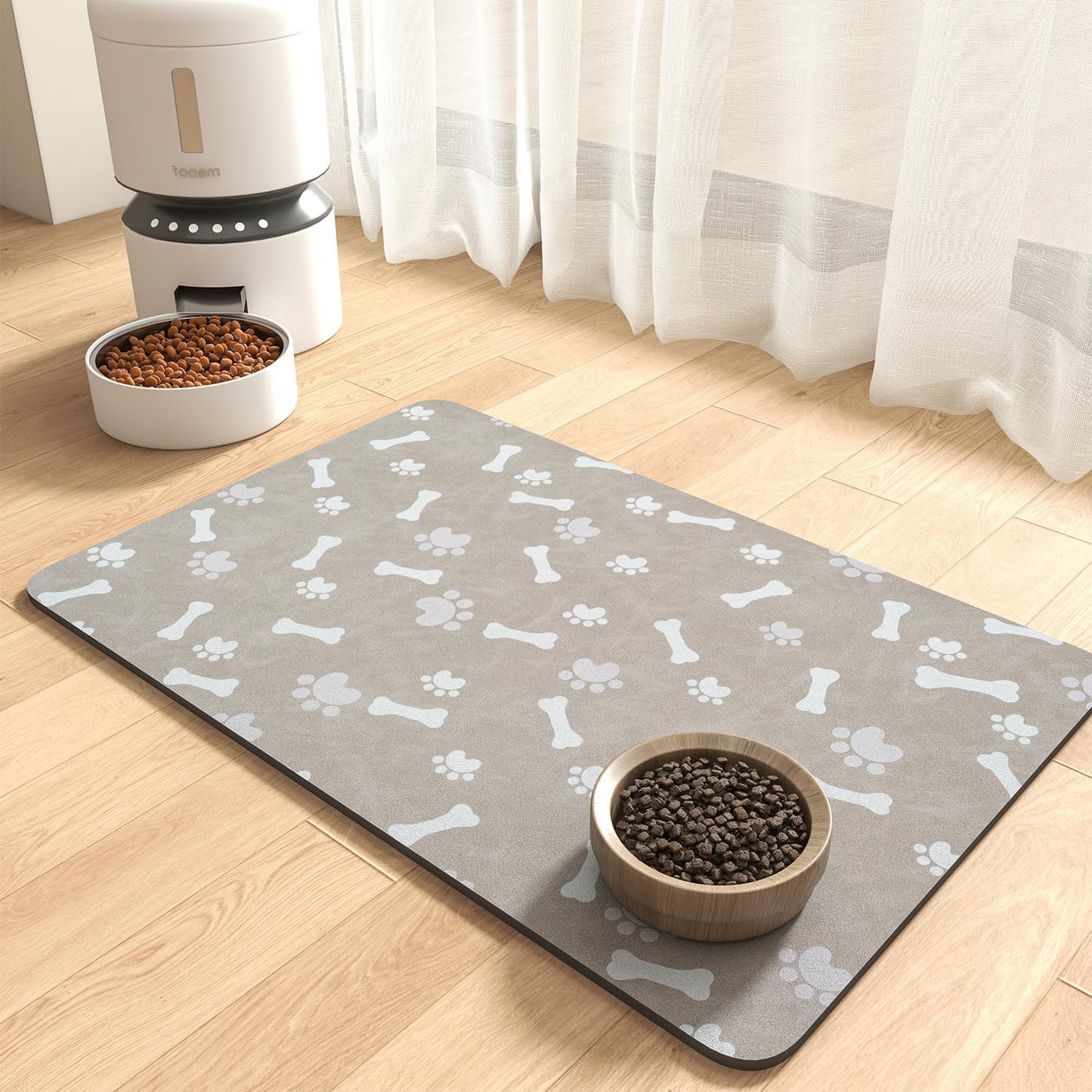MontVoo Dog Food Mat for Messy Drinkers - Quick Dry & Durable