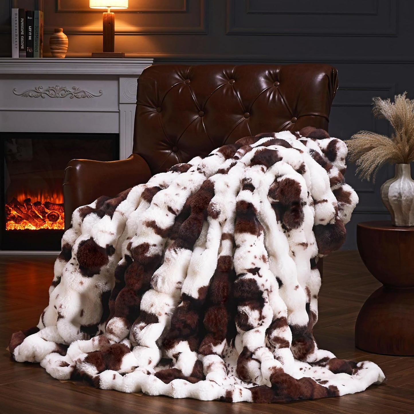 Faux Fur Throw Blanket for Couch - Cozy Luxury Shaggy Design