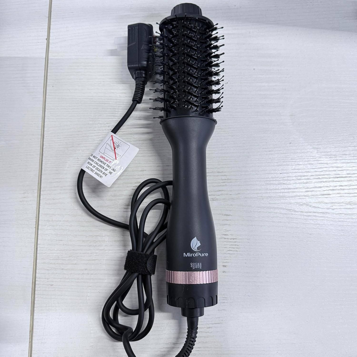 4-in-1 Volumizing Hot Air Brush - Fast Drying, Rose Gold
