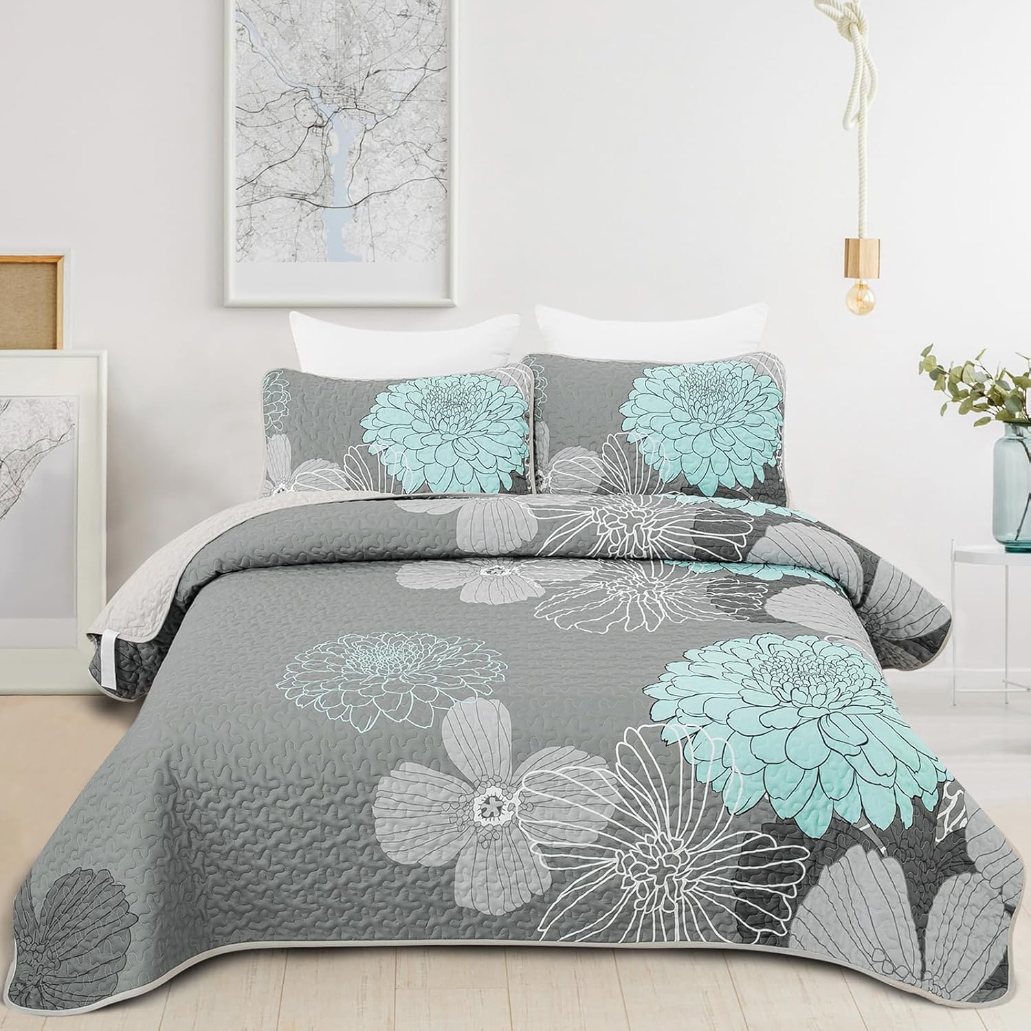 Green Floral Pattern Full Size Quilt Set for Elegant Bedding