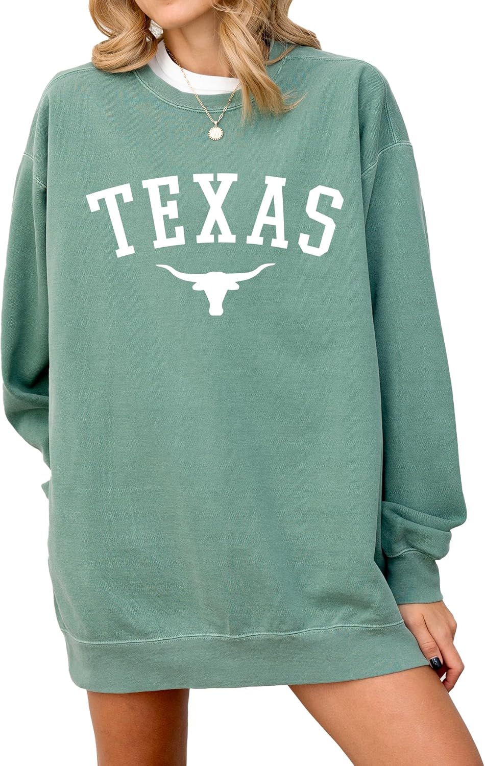Texas Skull Sweatshirt | Cozy Graphic Pullover | Tee Territory