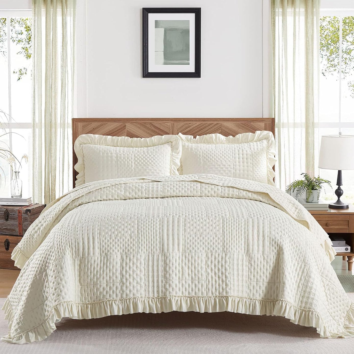 DJY Beige Queen Ruffled Quilt Set for All Seasons Bedding