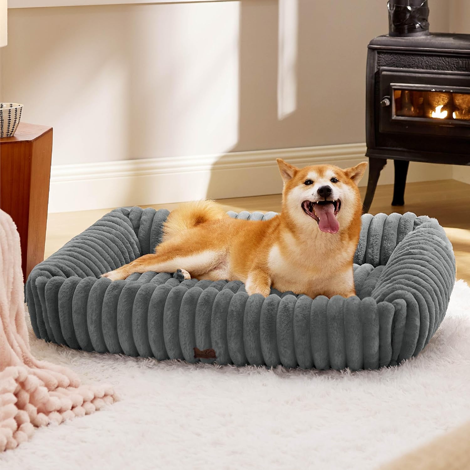Bedsure Cute Dog Bed for Large Dogs - Orthopedic Fleece Bed