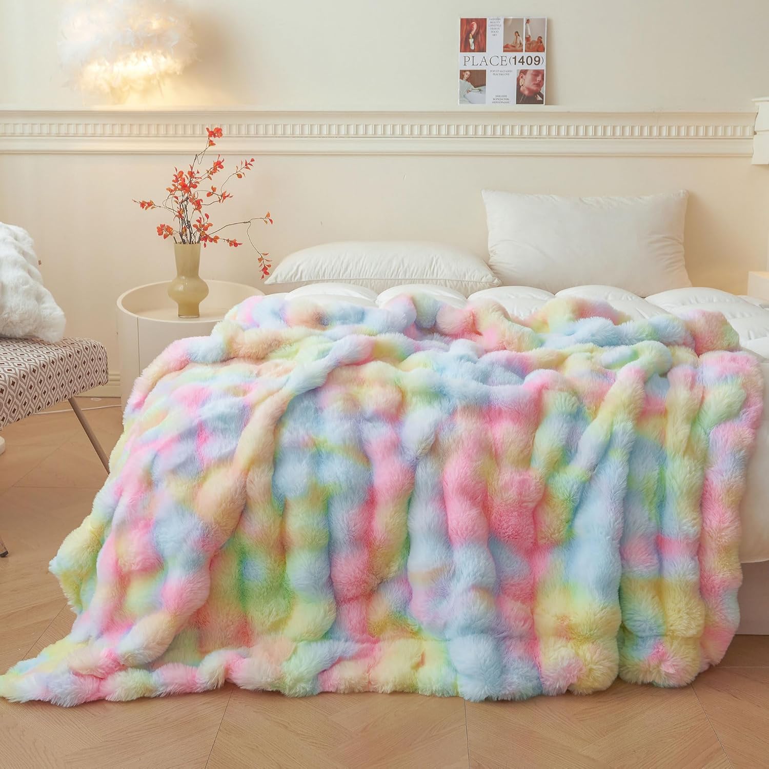 LIFEREVO Fluffy Faux Rabbit Fur Bubble Blanket for Cozy Comfort