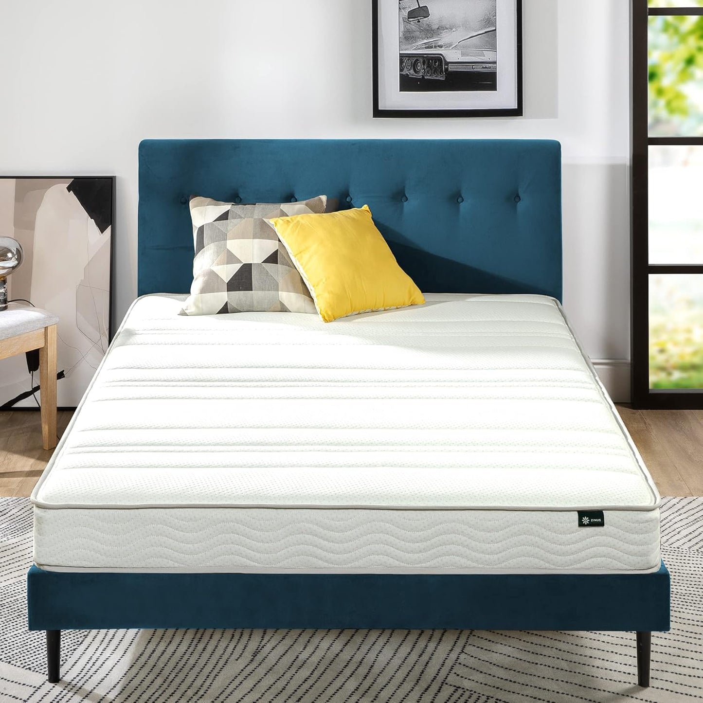 ZINUS 6 Inch Foam and Spring Mattress for Ultimate Comfort