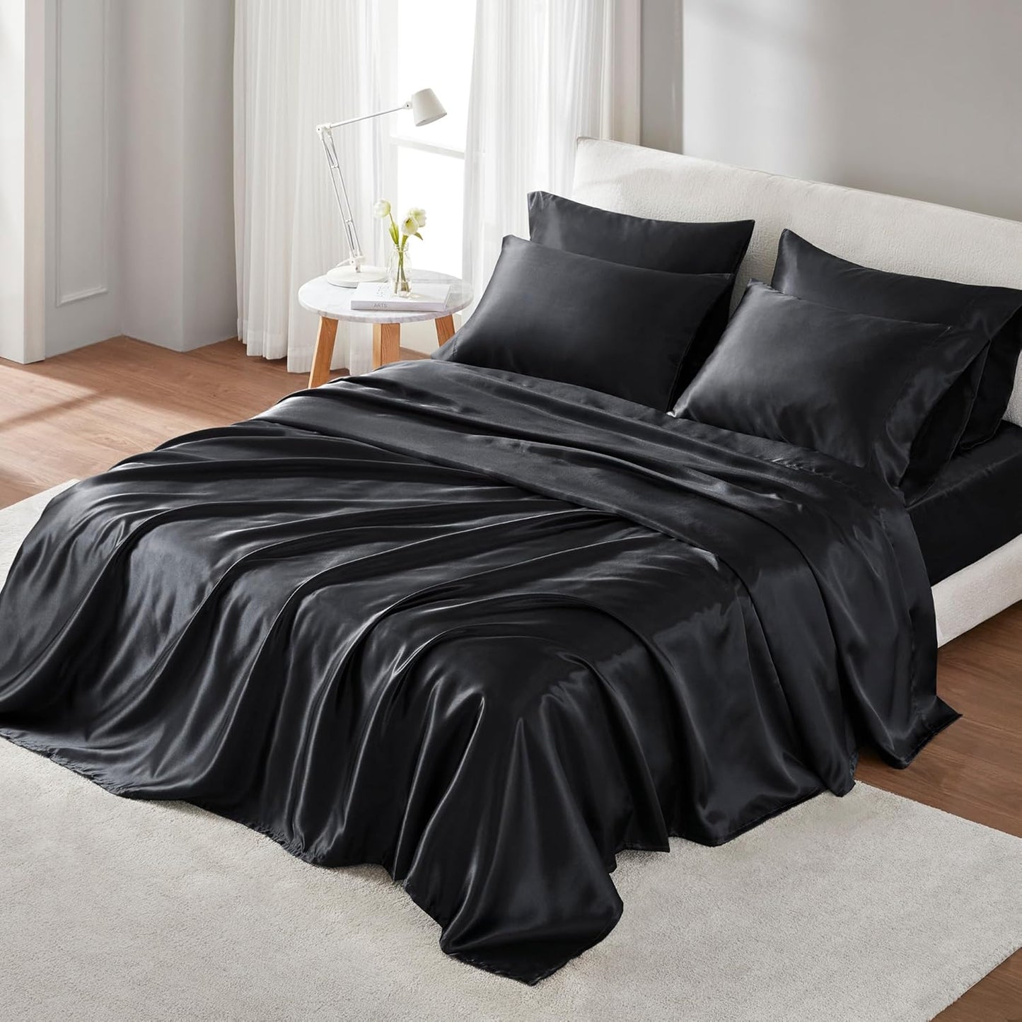 Luxury Satin Sheet Set for King Size Beds - Silky Comfort
