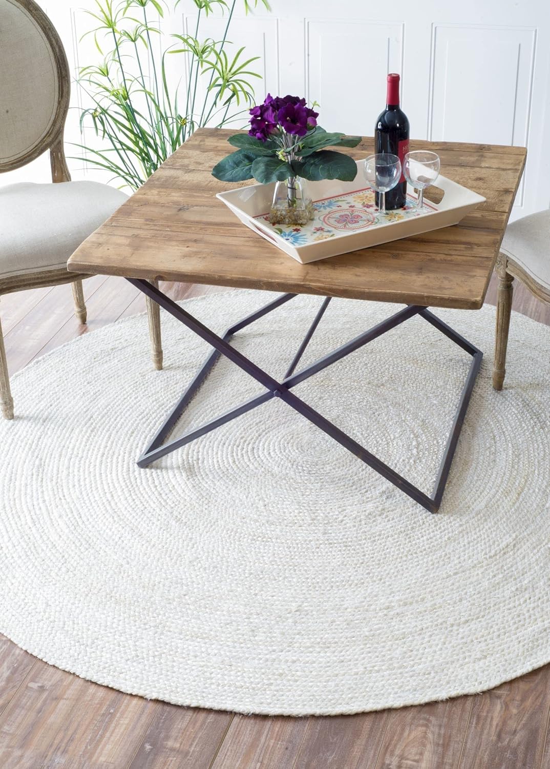 Handwoven Jute Area Rug - Off-White Round Rustic Vintage Style