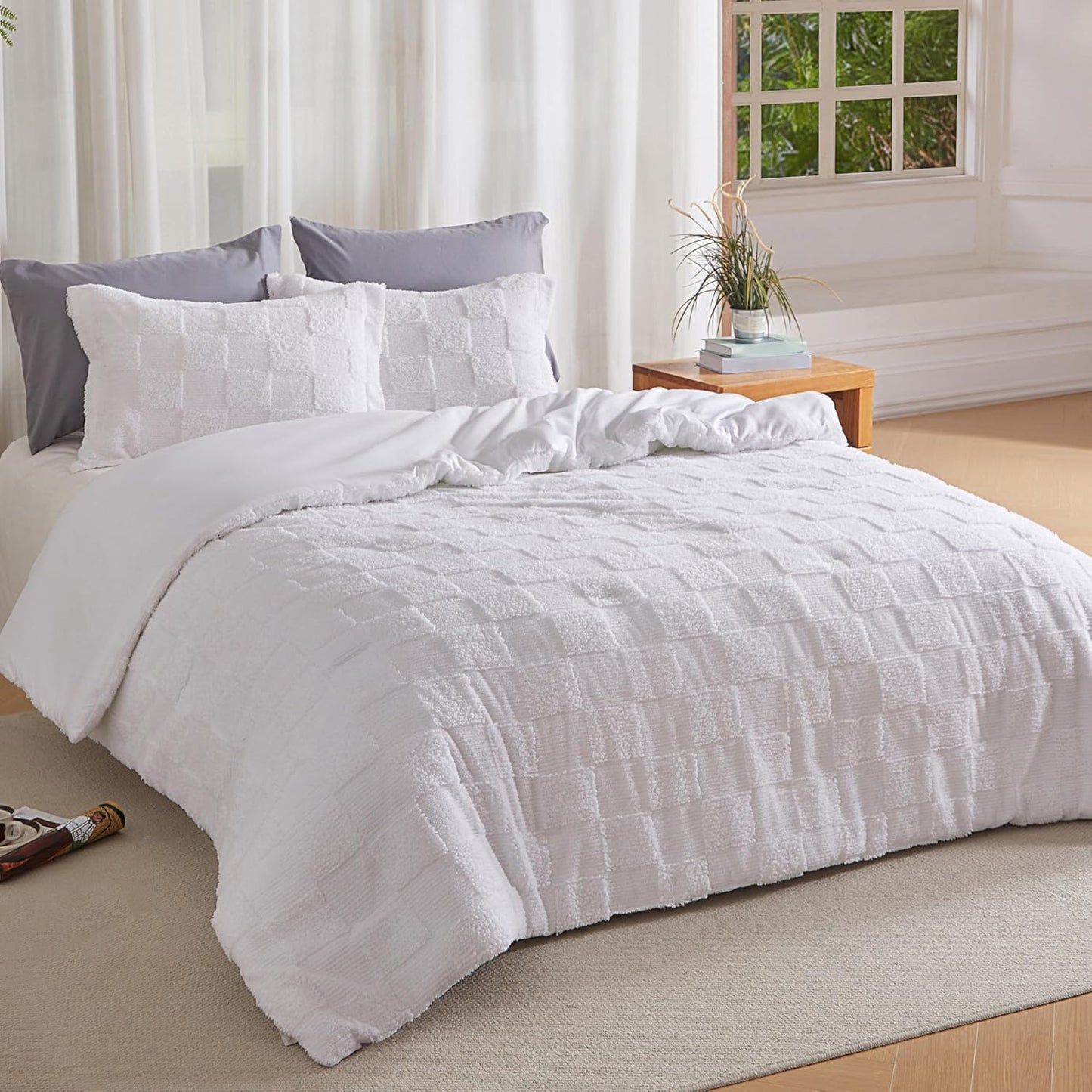 Tufted Queen Comforter Set by Joiedomi - Boho Bedding Set
