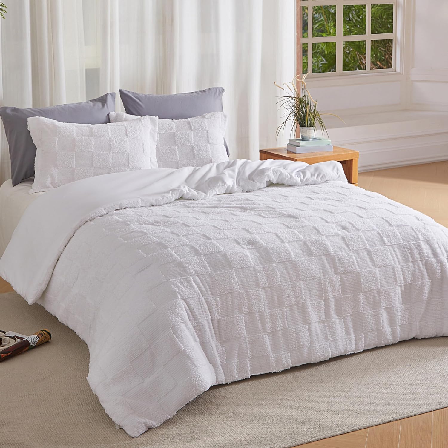 Tufted Queen Comforter Set by Joiedomi - Boho Bedding Set