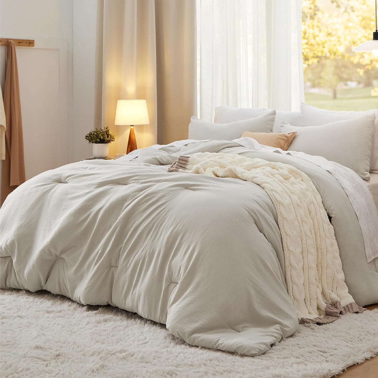 Bedsure Queen Size Comforter Set for All Seasons, Soft & Cozy