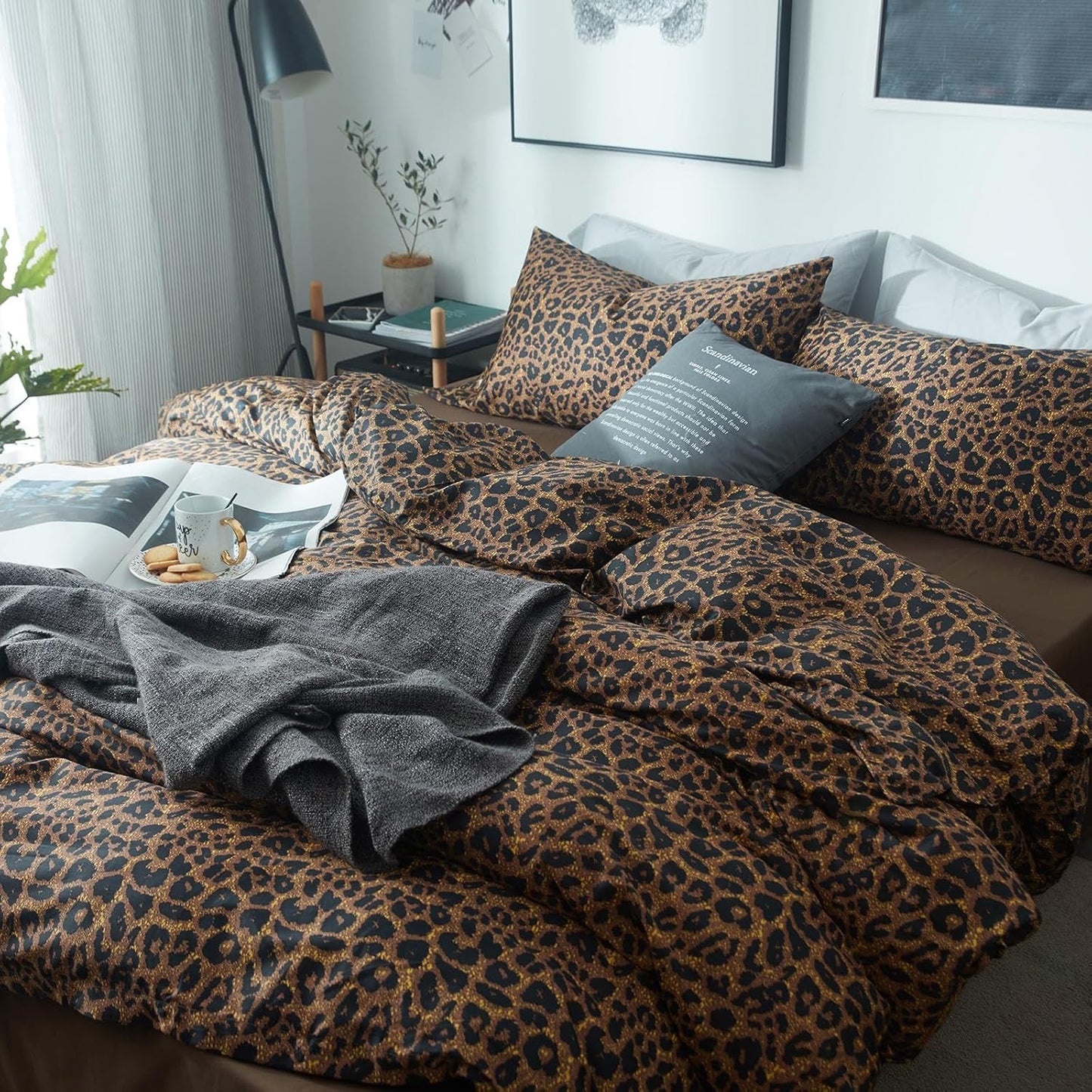 Leopard Comforter Set Queen Size Soft Microfiber Bedding Set