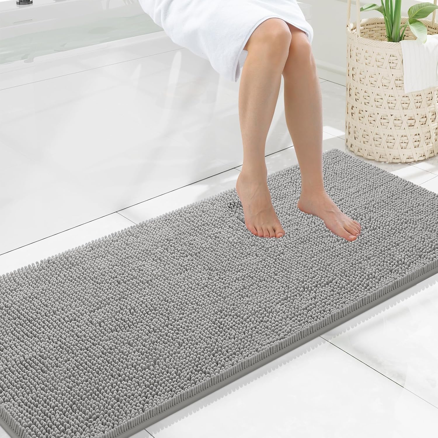Smiry Luxury Chenille Bathroom Rugs for Soft Comfort & Style