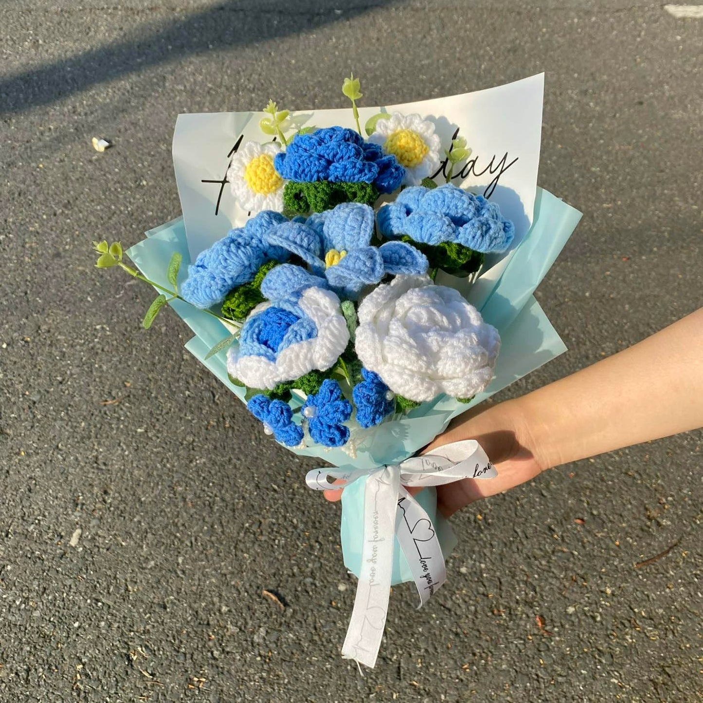 Completed Crochet Flowers Bouquet for Home Decor and Gifts