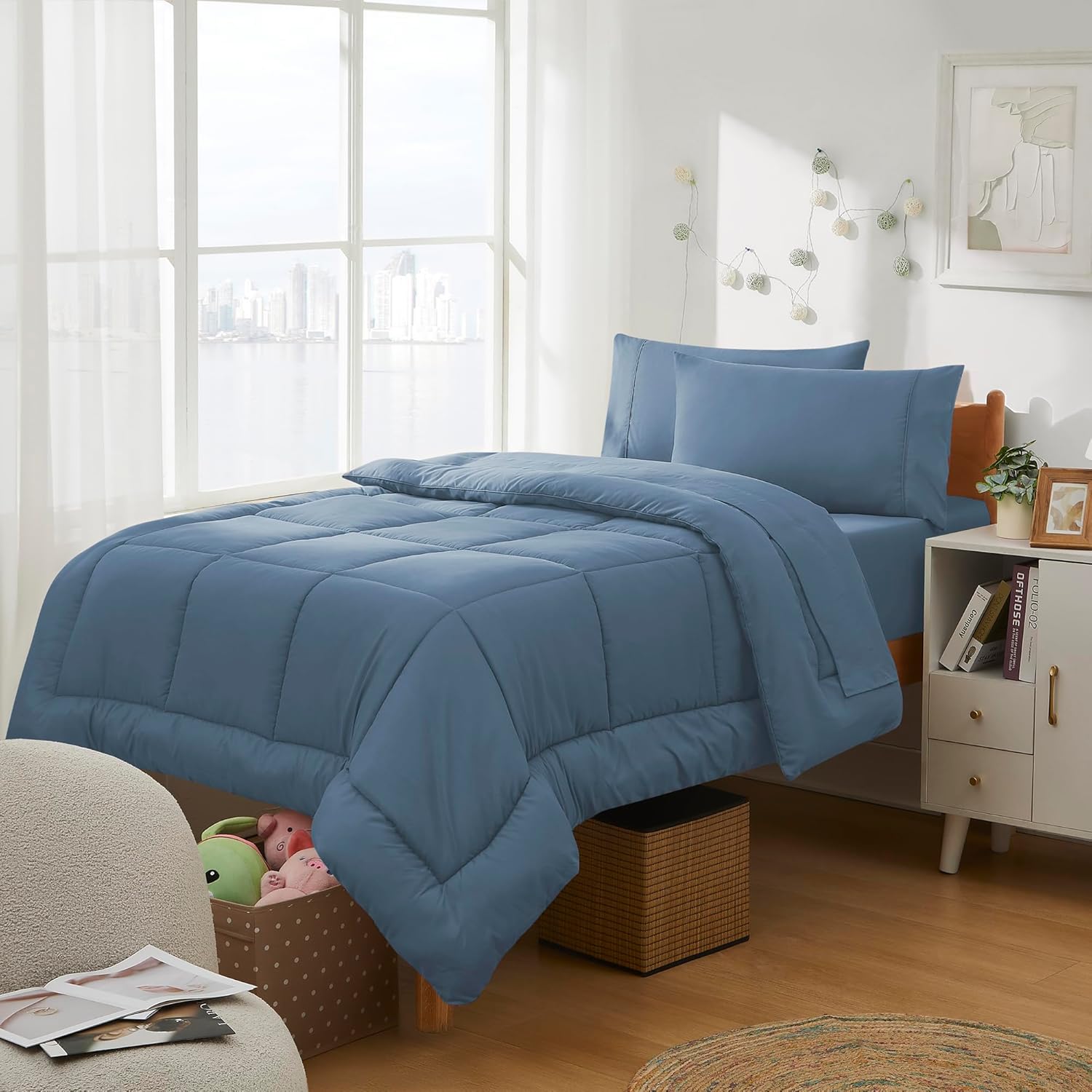 Dorm Room Essentials Twin XL Comforter Set for College Students