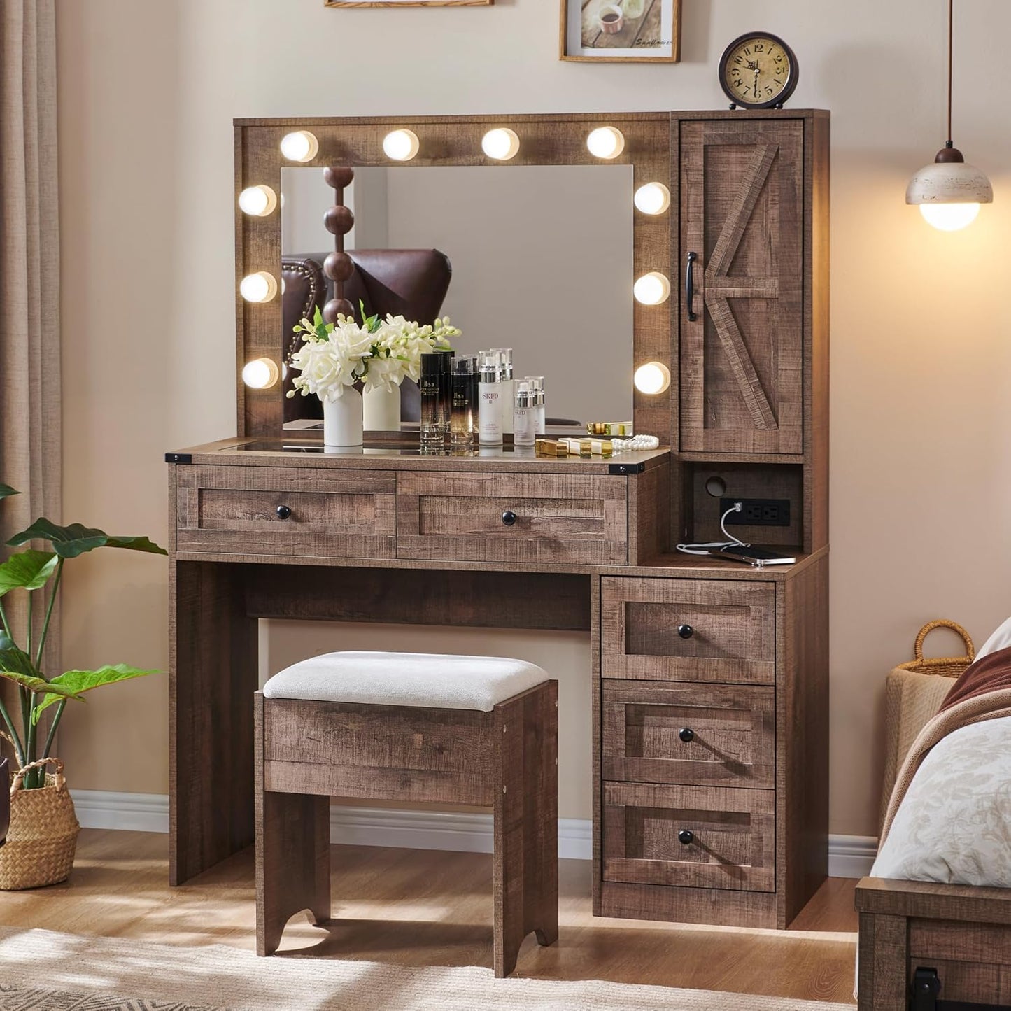 Farmhouse Makeup Desk - 43 Vanity with Lights