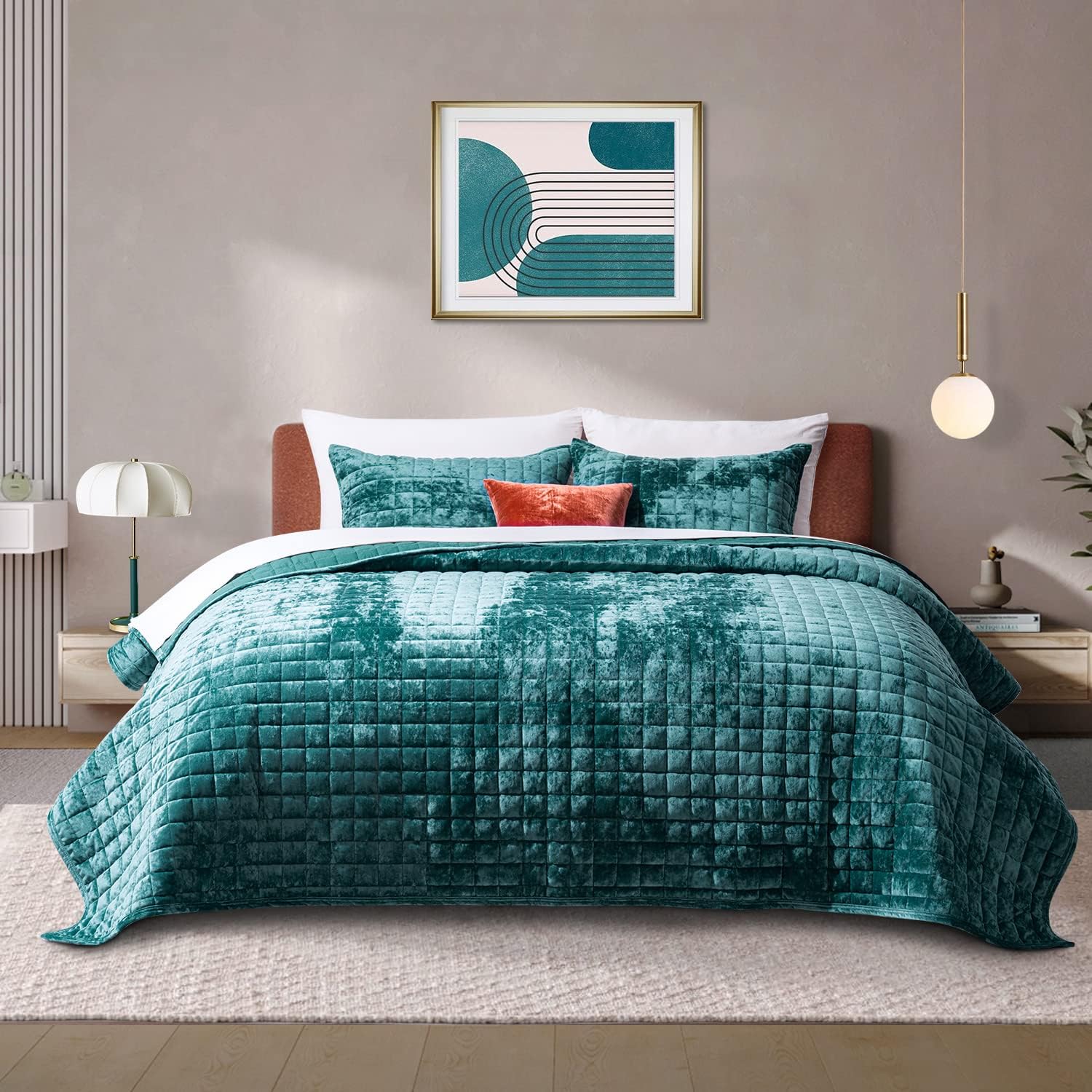 Luxury Velvet Quilt Set King Size for All Season Comfort