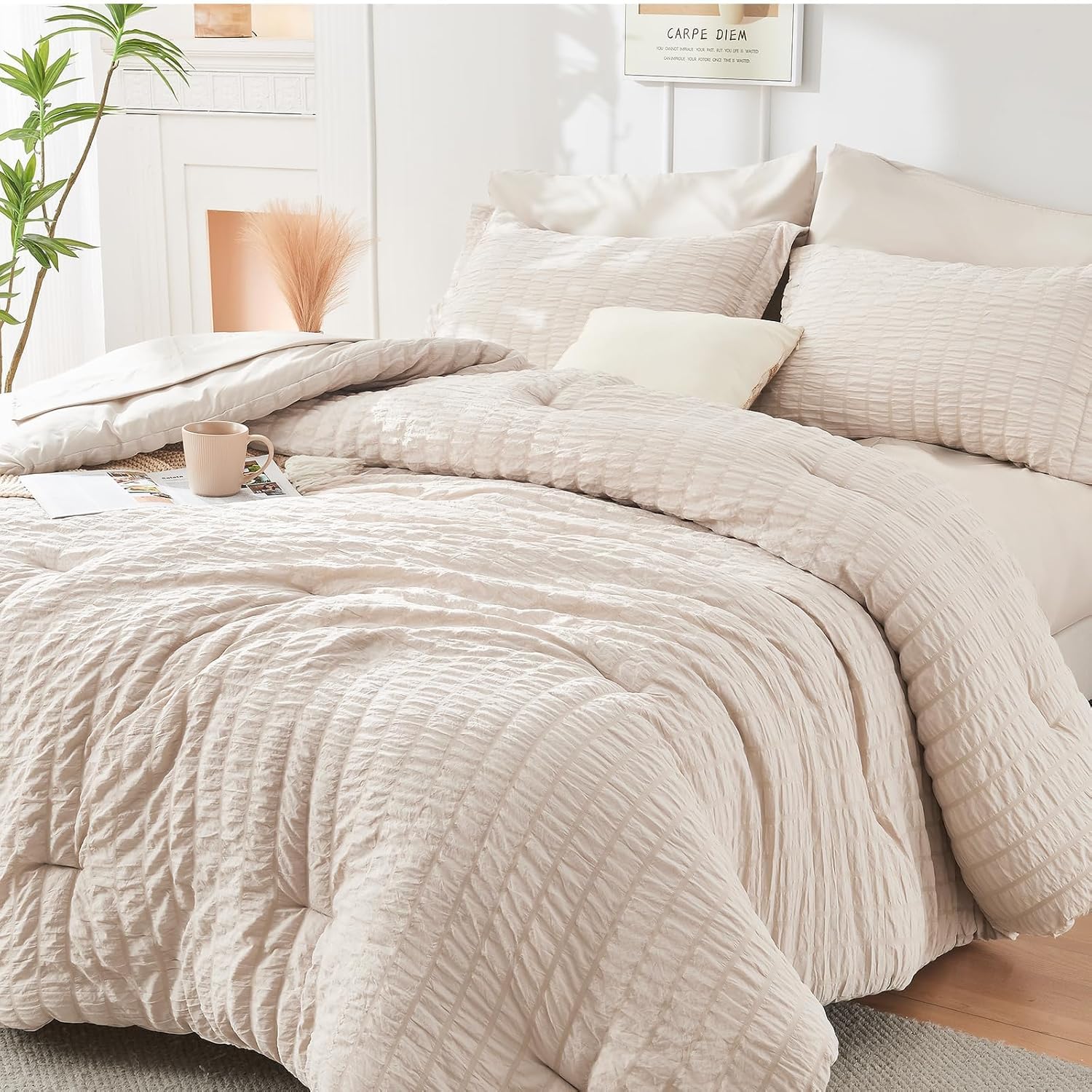 HYMOKEGE Beige Queen Comforter Set for All Season Luxury Bedding