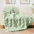 Soft Faux Fur Bubble Blanket Twin Size 60x80 in - Cozy, Thick Warmth