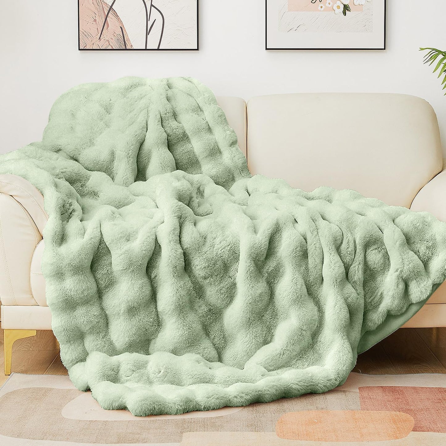 Latepis Soft Faux Fur Blanket Bubble Twin Size Cozy Warm Throw