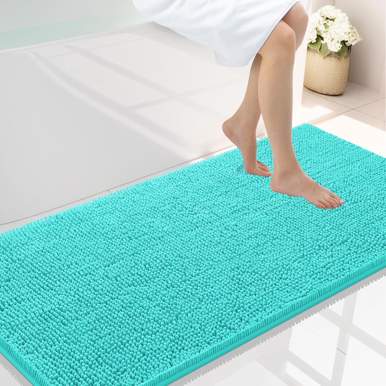 Smiry Luxury Chenille Bathroom Rugs for Soft Comfort and Style