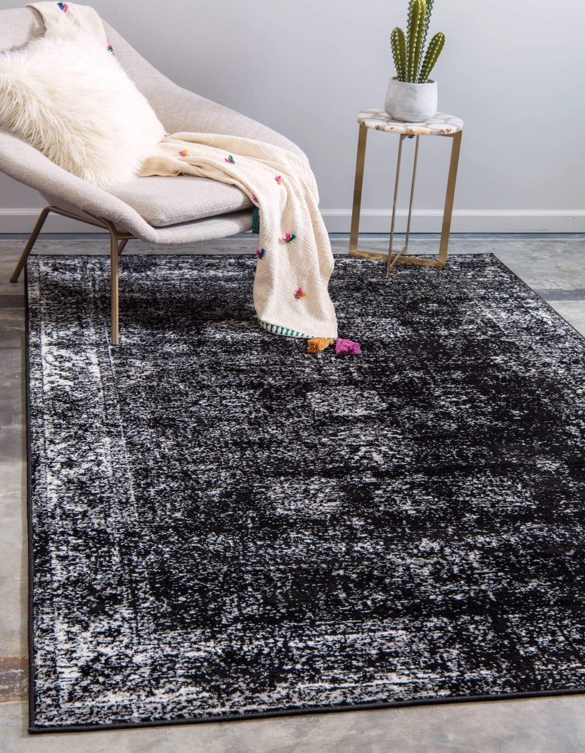 Unique Loom Sofia Collection Area Rug - Vintage Design for Home