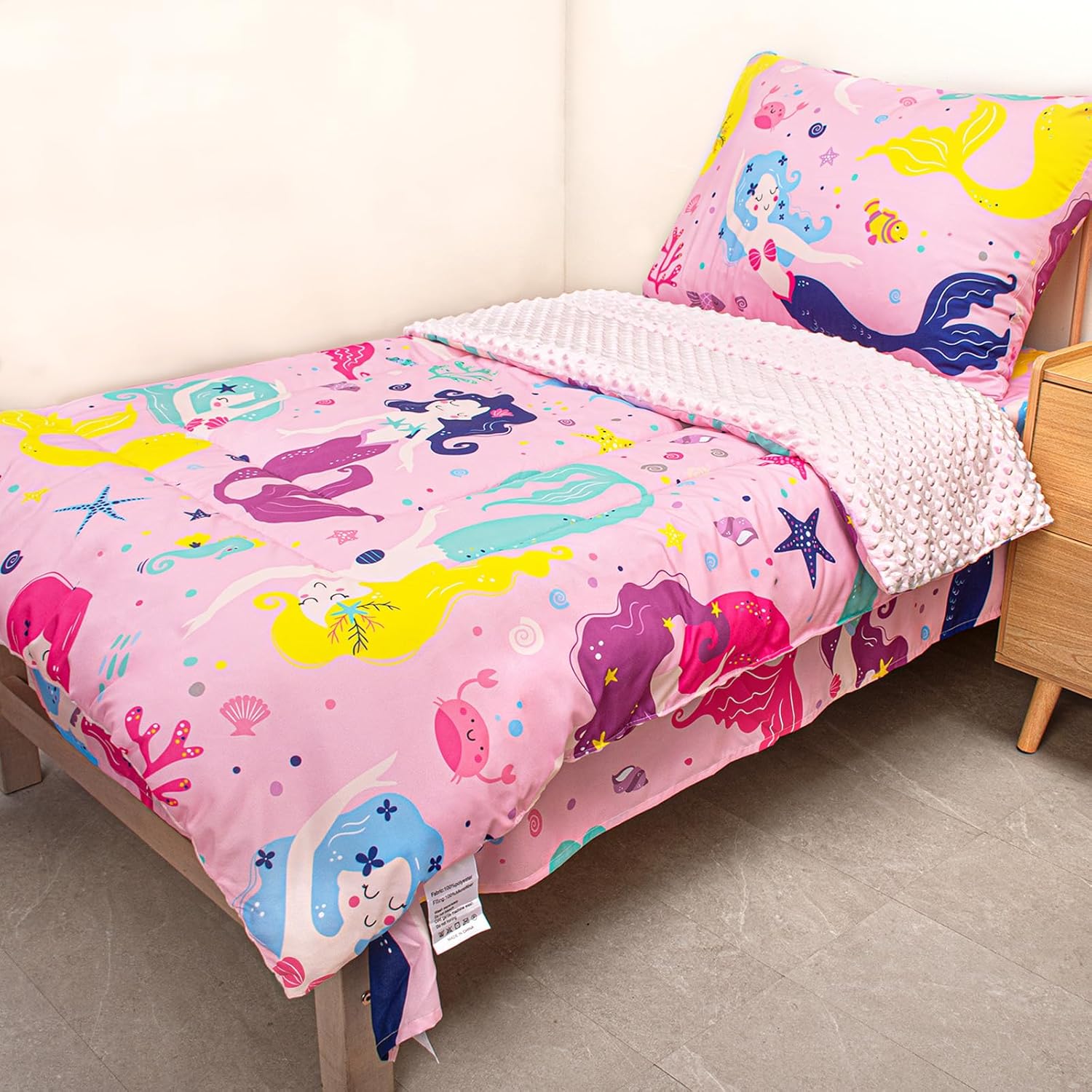 Toddler Bedding Set for Girls with Plush Minky Fabric Comfort