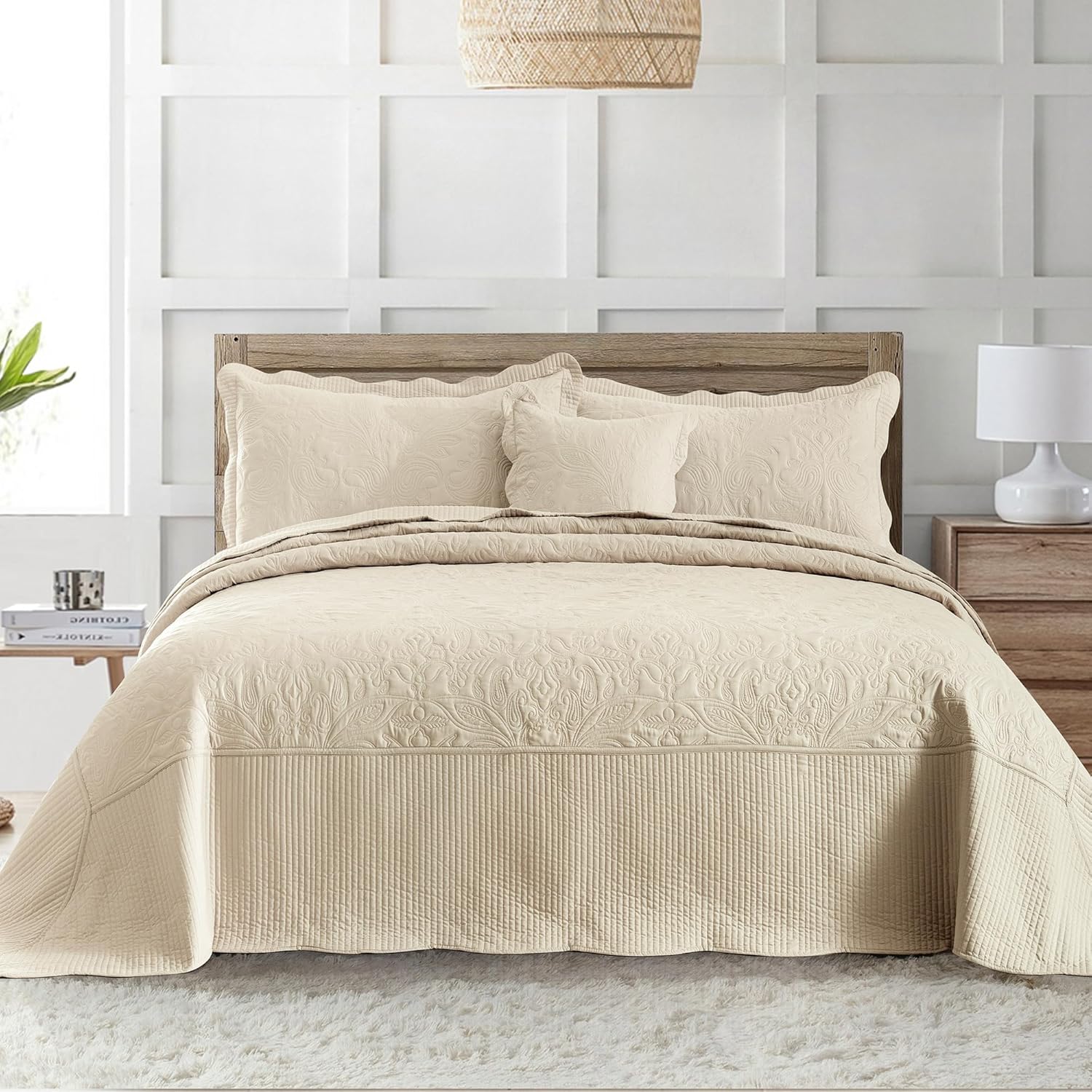 HoneiLife Oversized King Bedspreads - California King Quilt Set