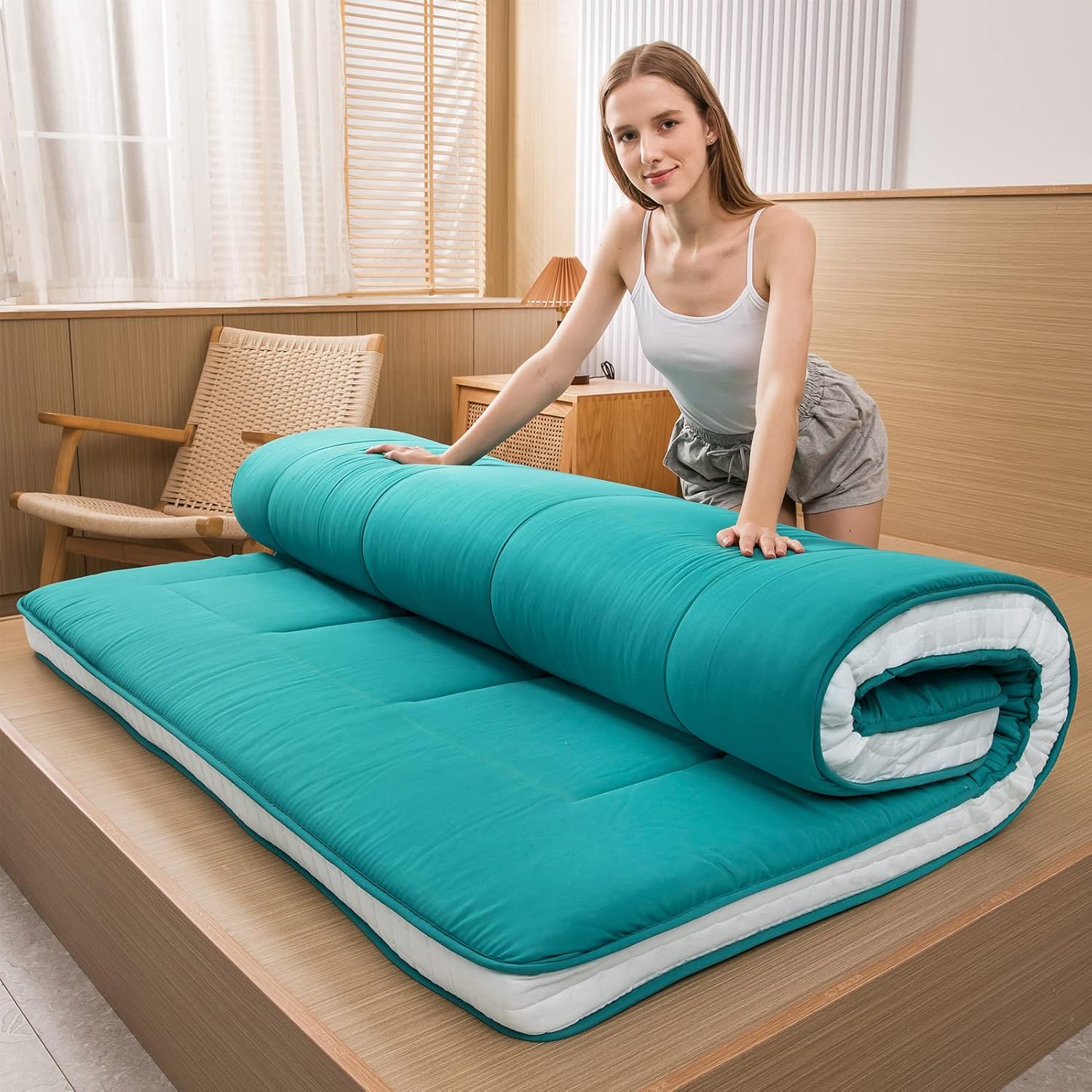 MAXYOYO Futon Mattress for Comfortable Sleeping and Lounging