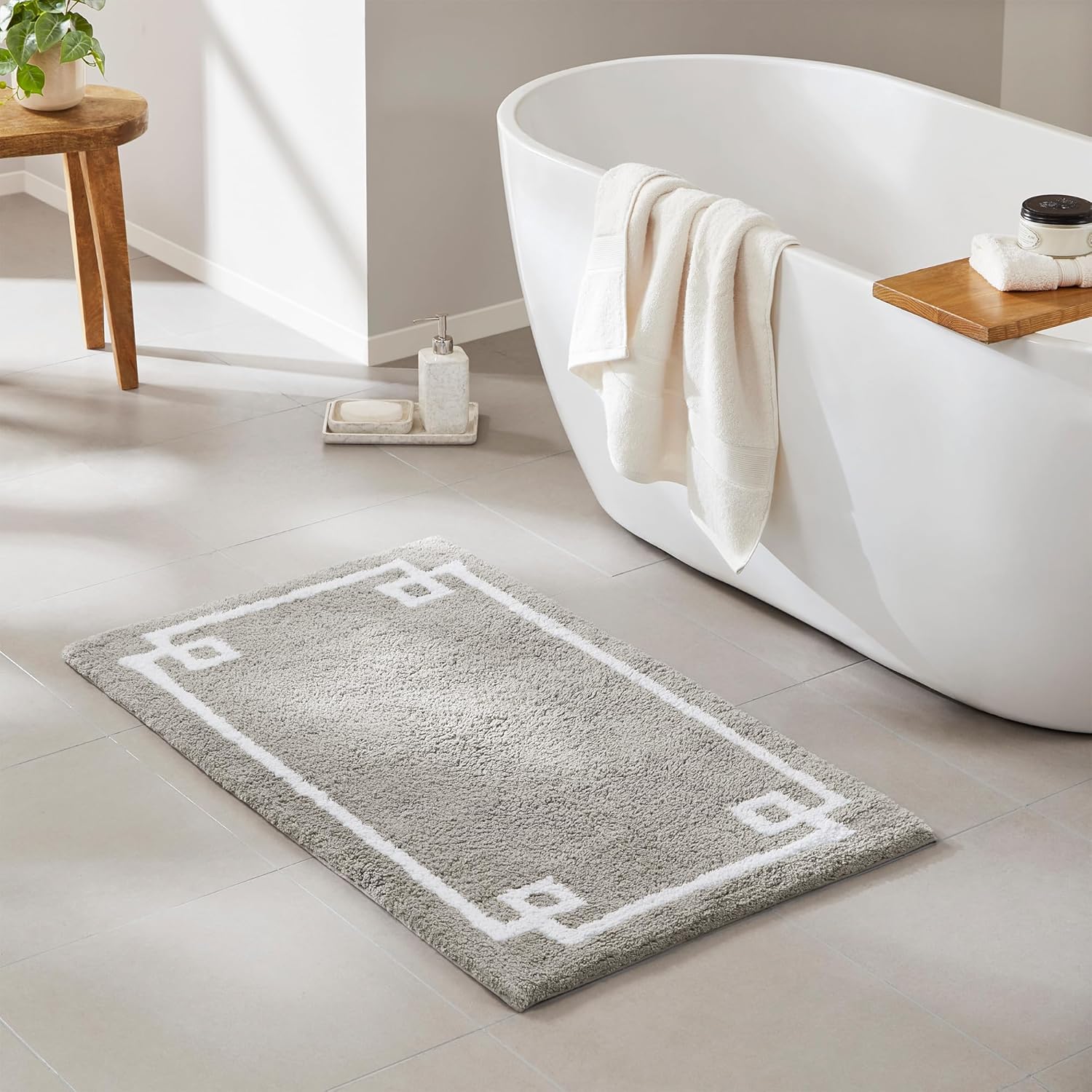 Madison Park Evan 100% Cotton Bathroom Rug for Luxurious Comfort