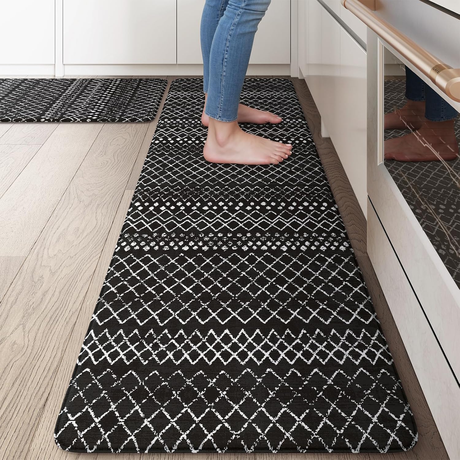 Cushioned Anti Fatigue Kitchen Mats for Comfort and Safety