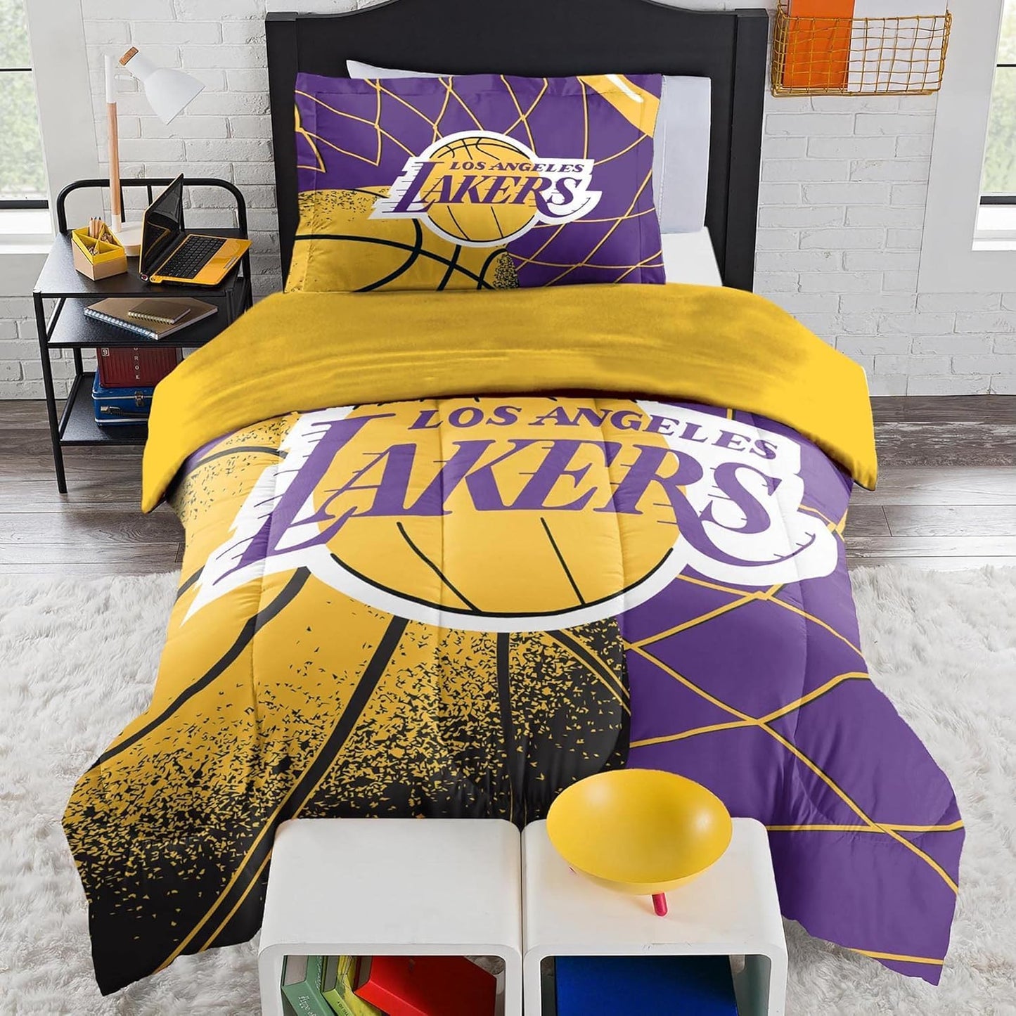 Los Angeles Lakers NBA Comforter Set for Basketball Fans