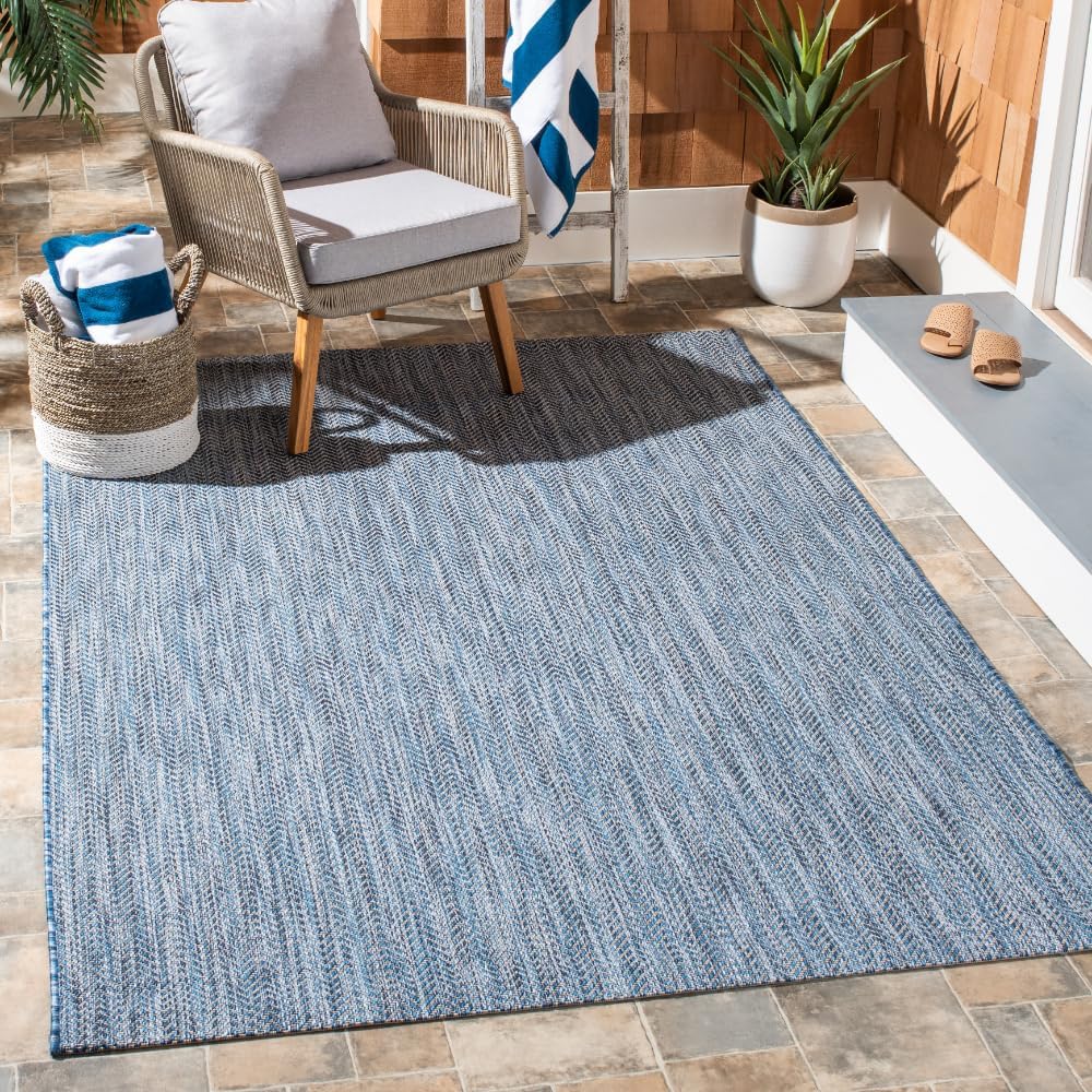 SAFAVIEH Courtyard Collection Area Rug - Stylish & Durable Design