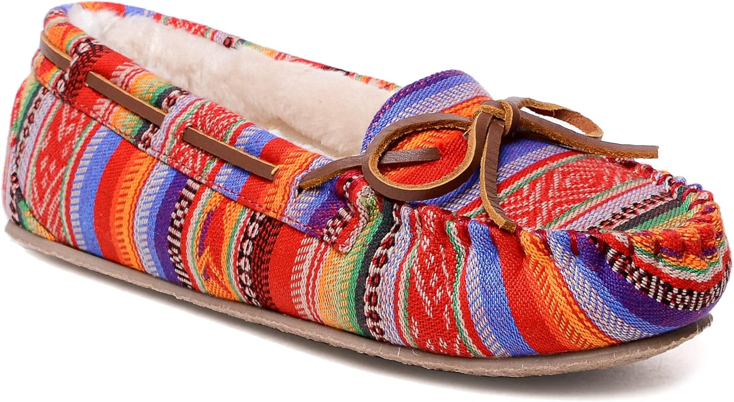 Minnetonka Women's Cally Moccasin Slipper: Cozy Comfort & Style