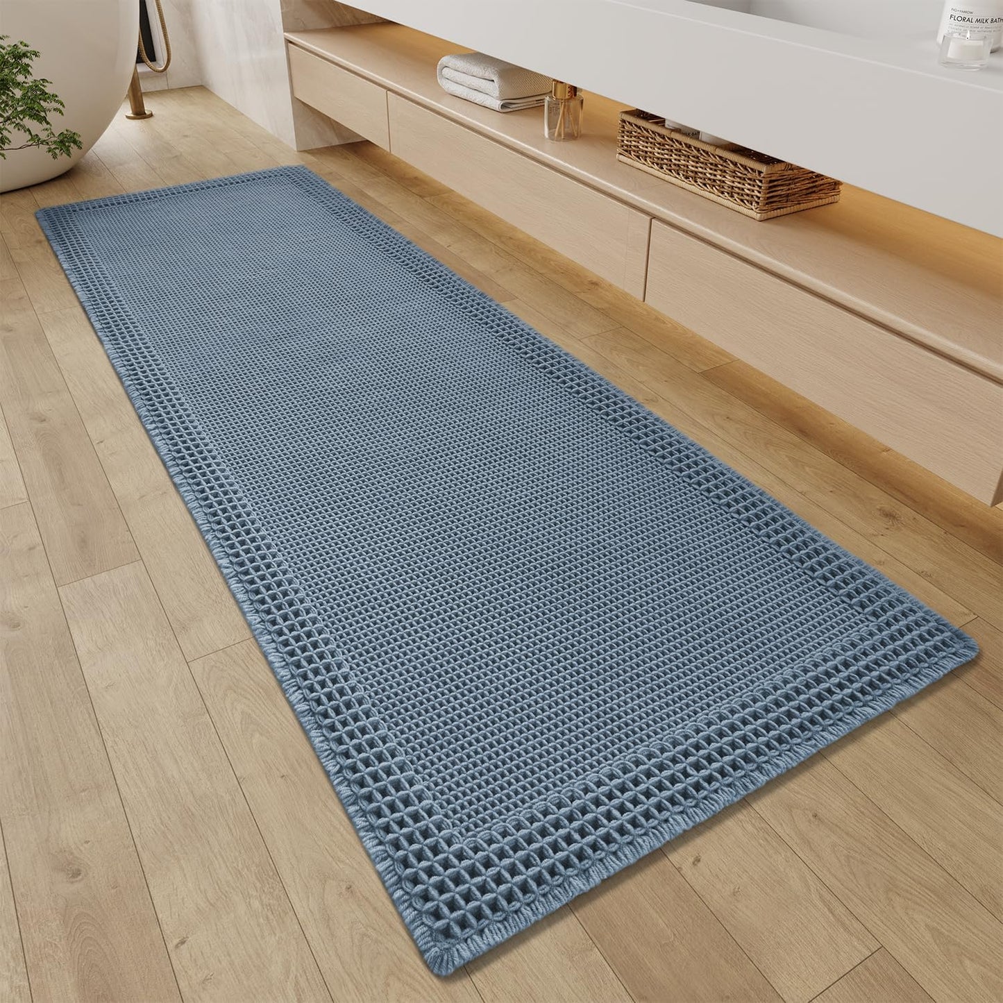 Super Absorbent Waffle Bathroom Runner Rugs with Tassels